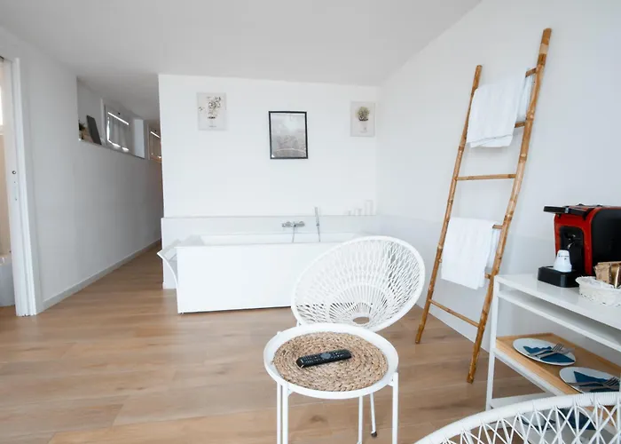 Il Duca E Il Mare Torre A Mare